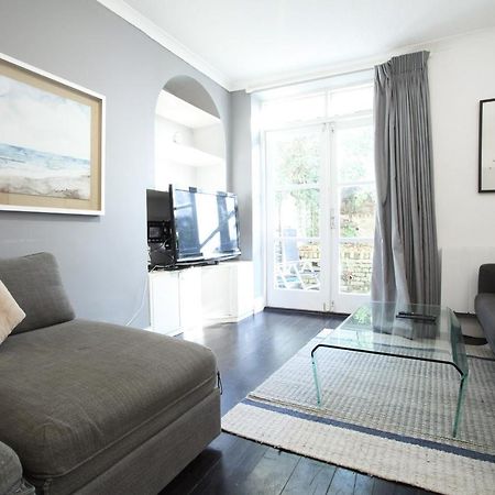 Walk To Notting Hill /Paddington 1 B/R With Patio Lejlighed London Eksteriør billede