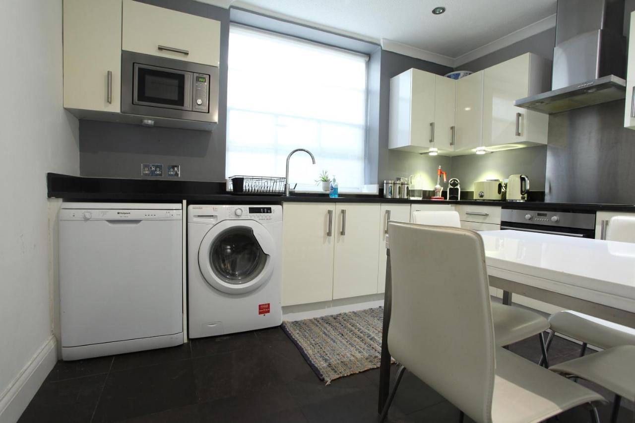Walk To Notting Hill /Paddington 1 B/R With Patio Lejlighed London Eksteriør billede