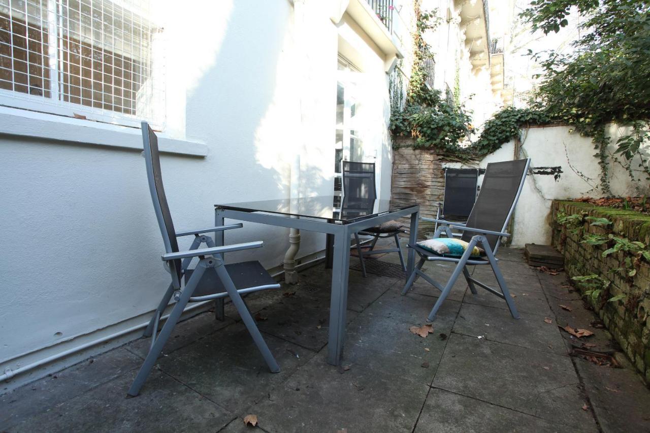 Walk To Notting Hill /Paddington 1 B/R With Patio Lejlighed London Eksteriør billede